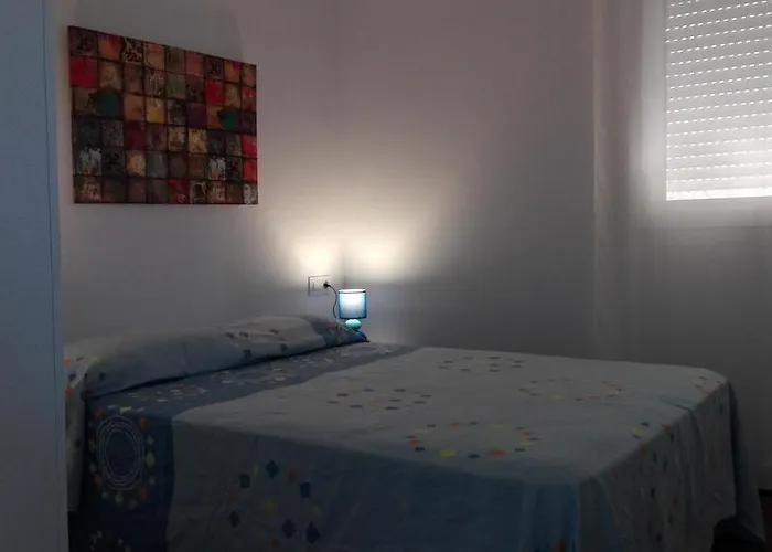 Rural El Abuelo * קוניל דה לה פרונטרה